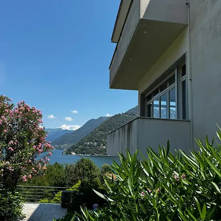 Apartmán And Hills View